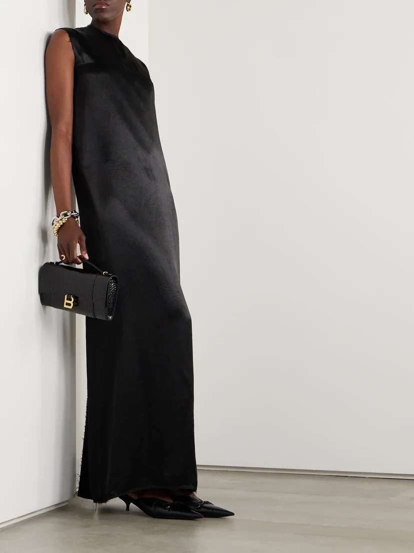 Макси-платье из сатина с необработанными краями BALENCIAGA, черный — фото 2
