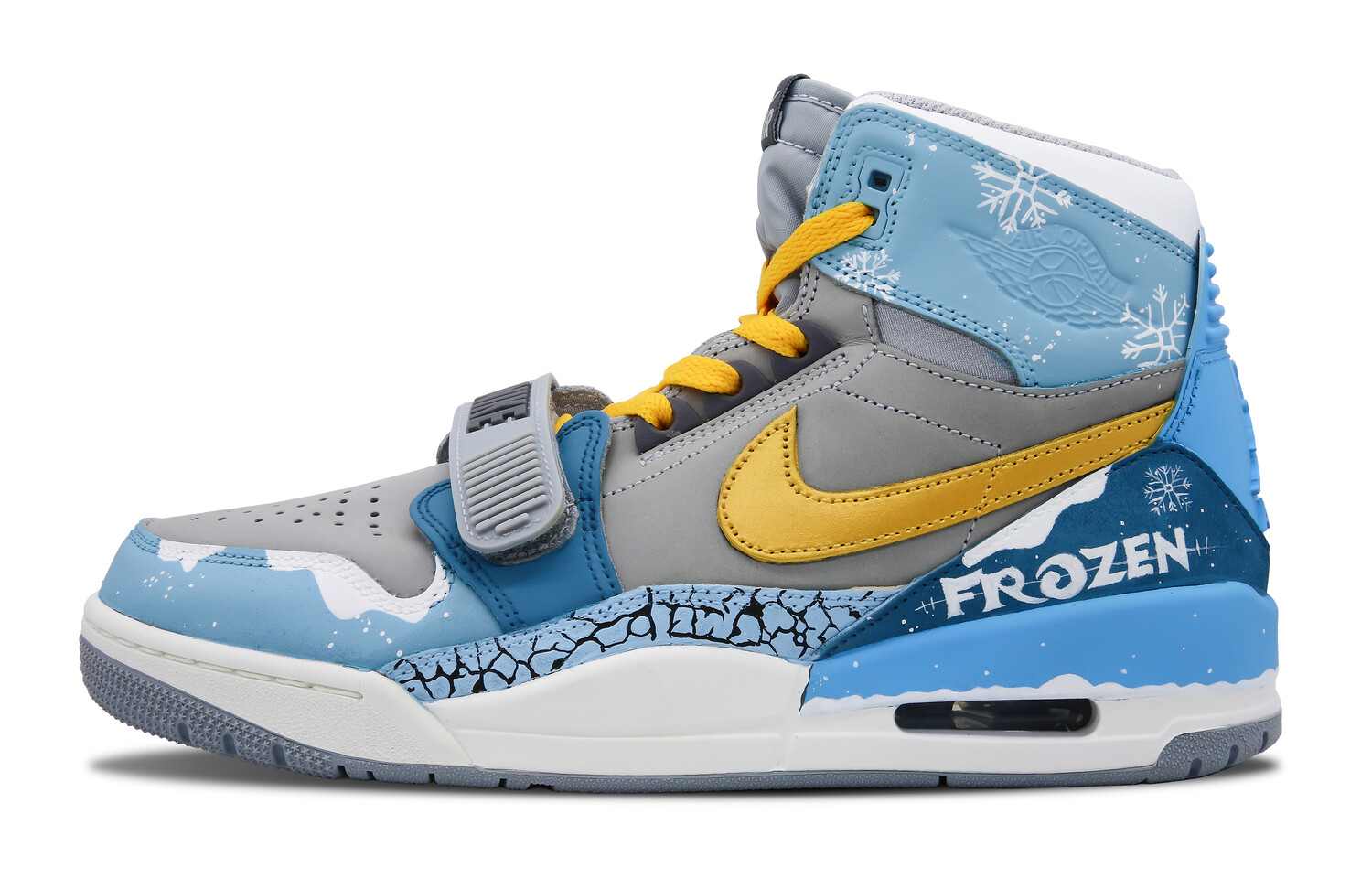 

Кроссовки JORDAN Legacy 312 Vintage Basketball Shoes Men High-Top Gold