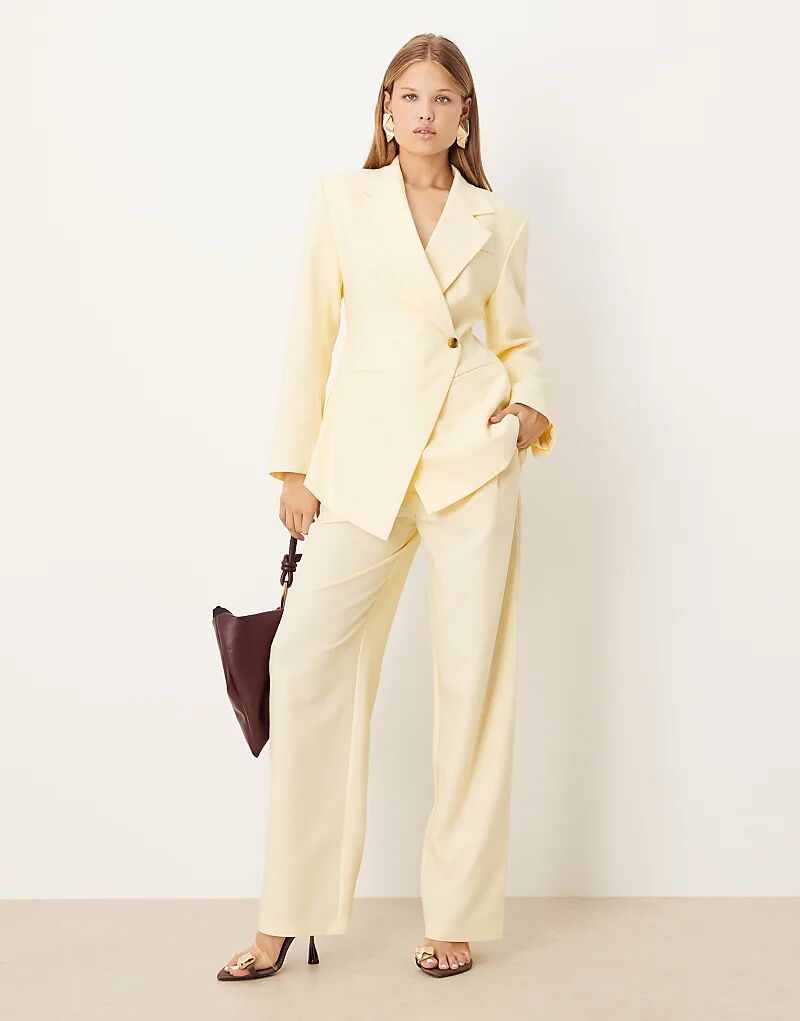 

Прямые брюки ASOS DESIGN с высокой талией цвета пахты