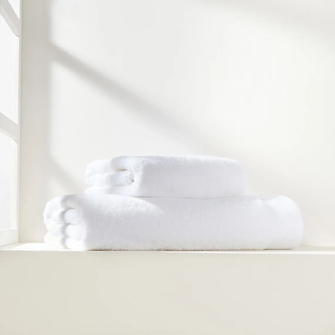 

Банное полотенце из хлопка и тенселя 650 гр/м2 Eris Soft Sheridan, белый
