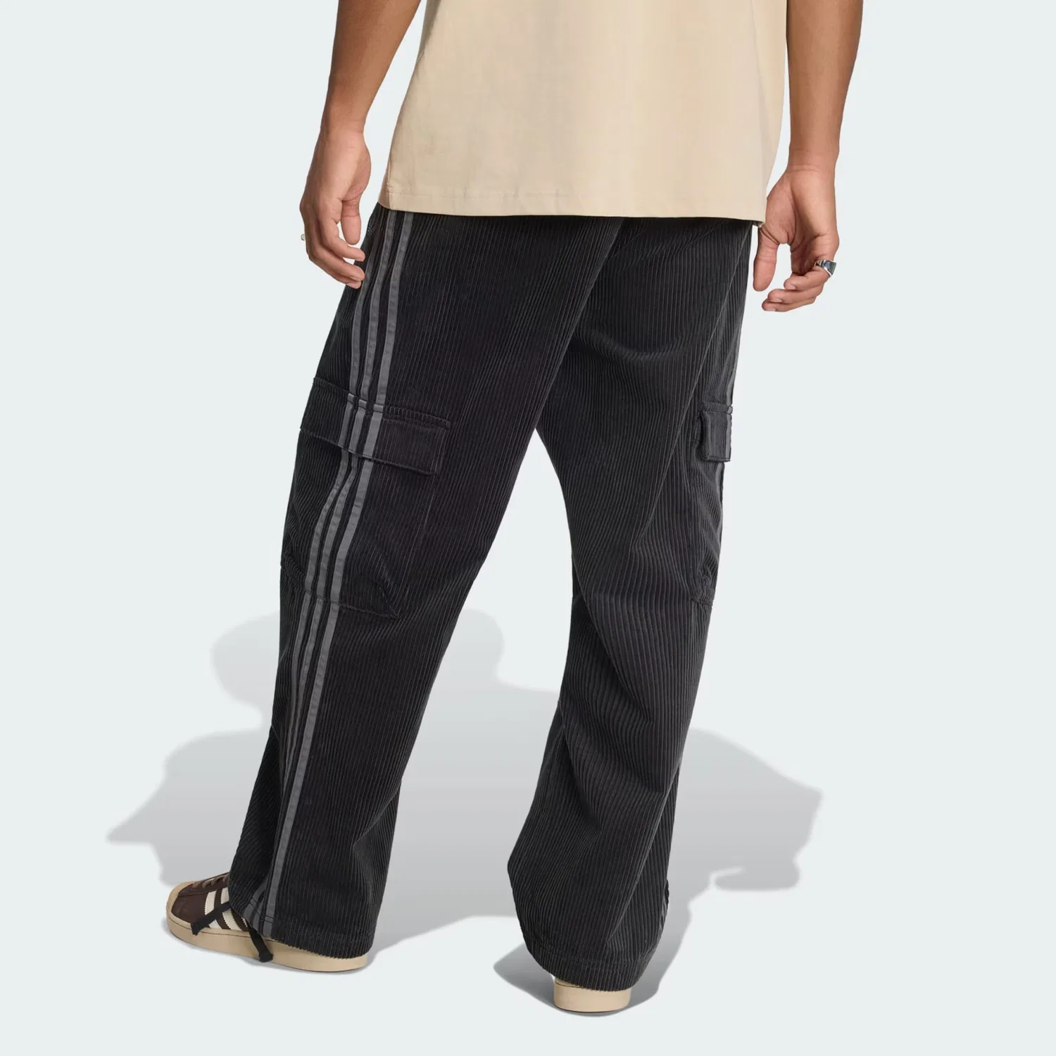 Черные брюки-карго свободного кроя Adidas Originals Adicolor — фото 3