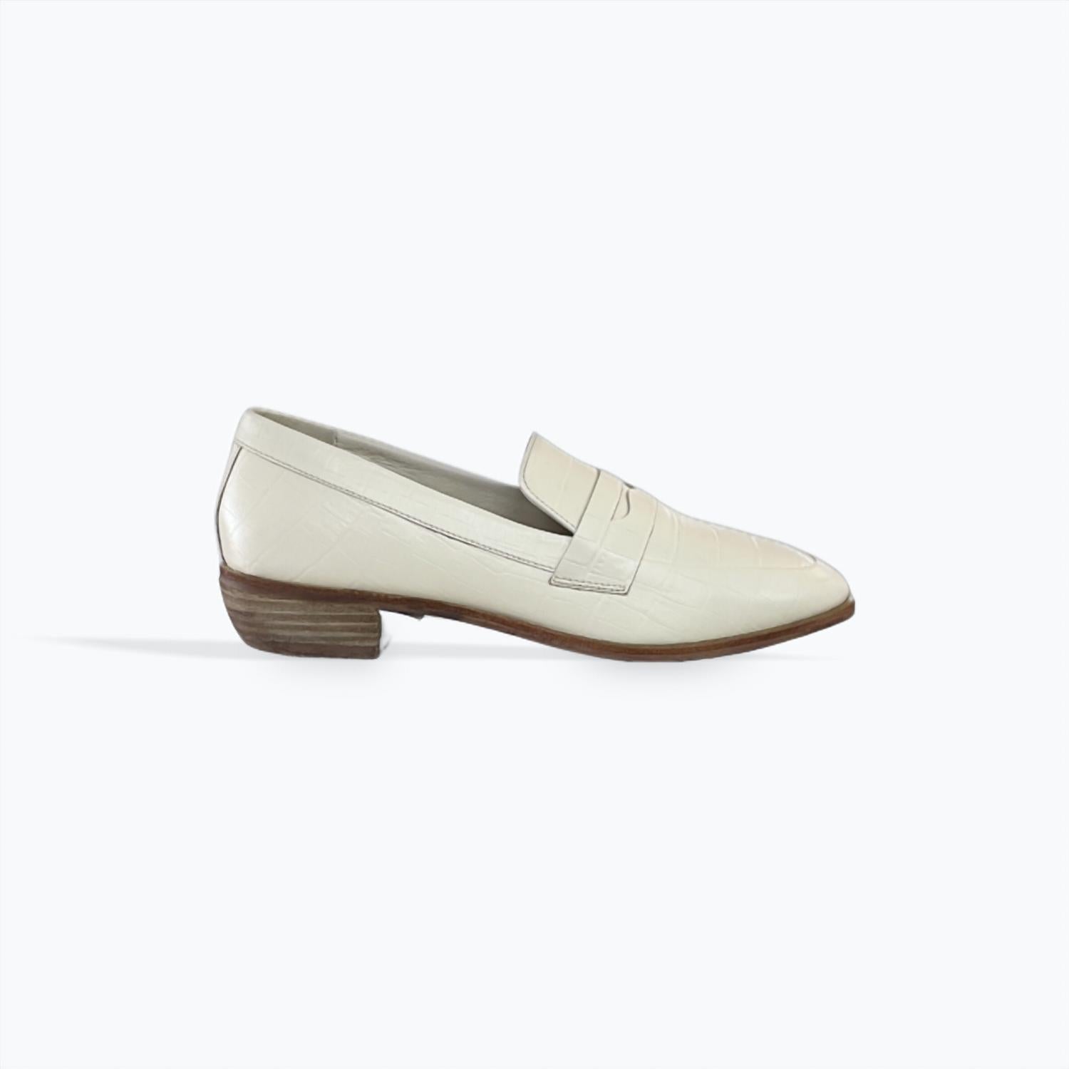 Лоферы с тиснением под крокодила Yasmeen 42 GOLD, Bone