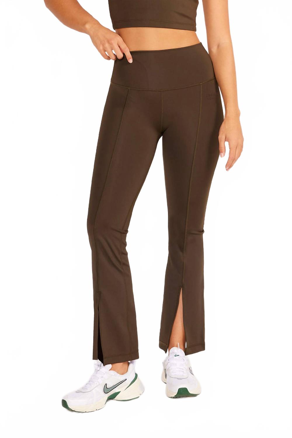 

Шоколадные укороченные фларе йога-штаны Cream Yoga