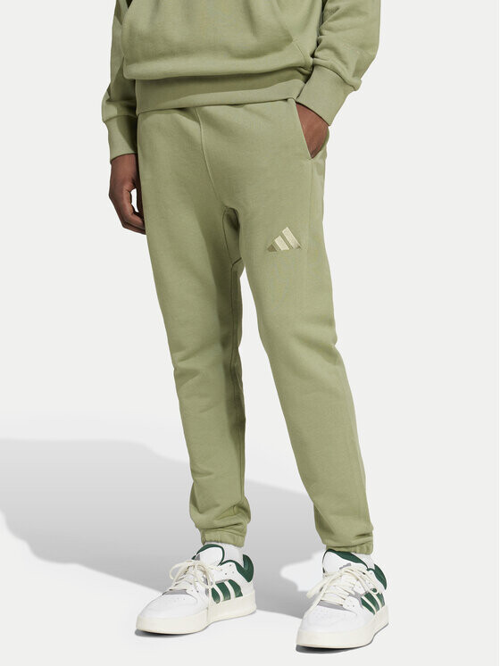 

Спортивные брюки regular fit Adidas, зеленый