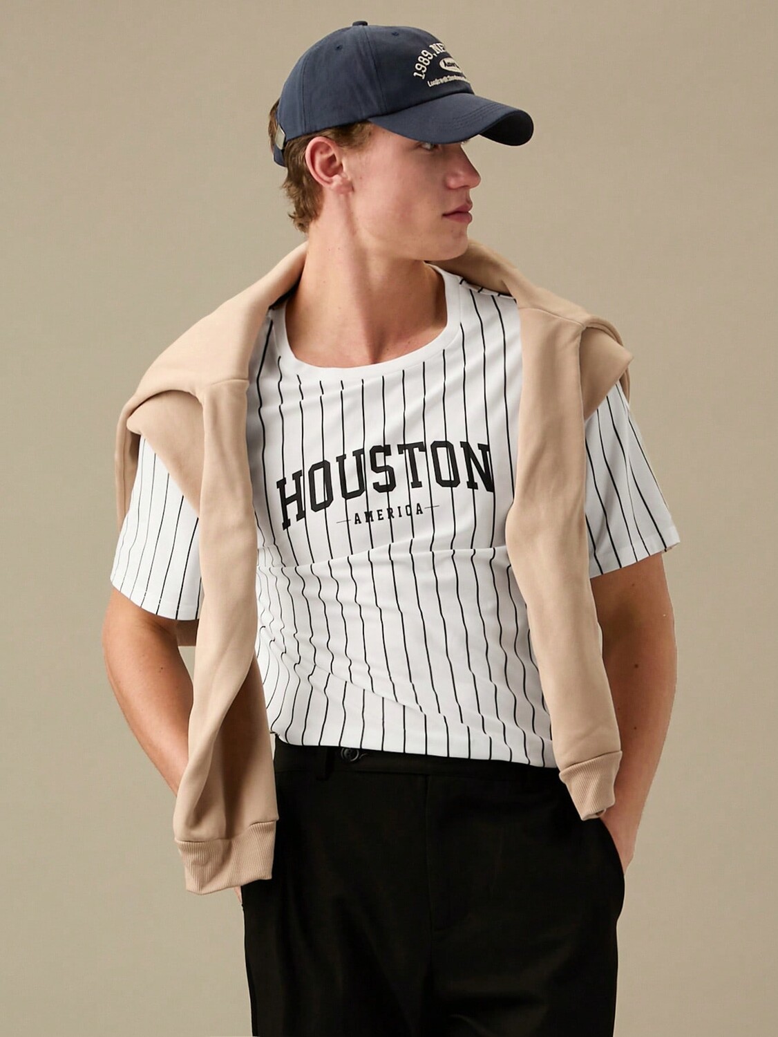 

Мужская футболка Manfinity AthPrep с круглым вырезом и короткими рукавами Houston Casual College, School Summer, белый цвет