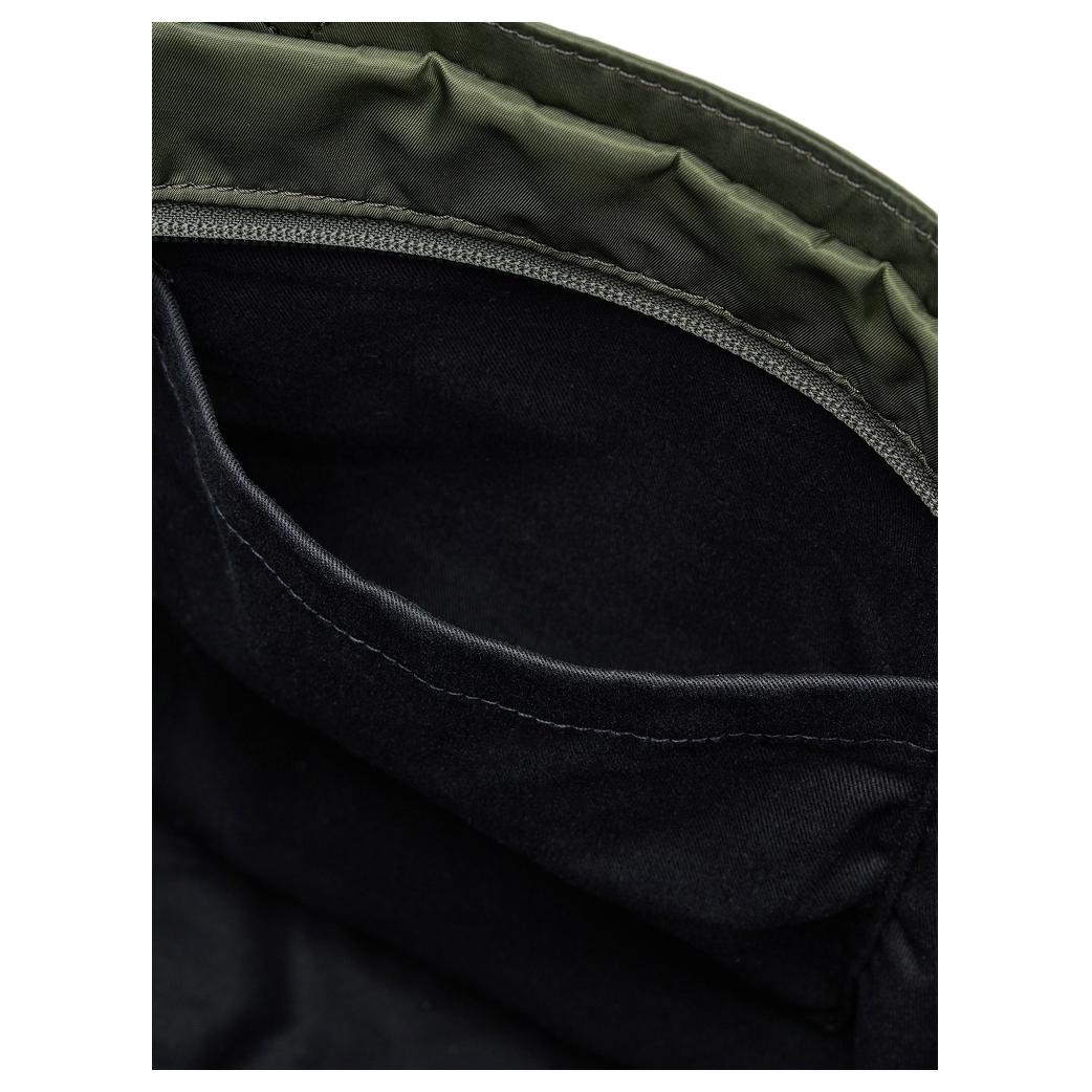 

Levis Сумка мужская Левис однотонная армейского зеленого цвета, Army Green
