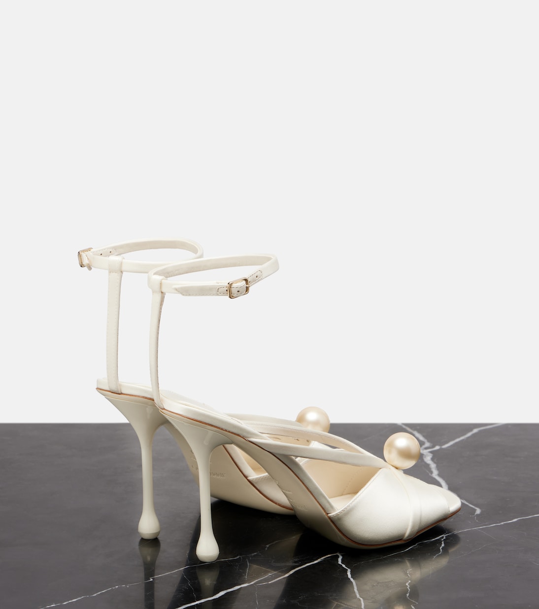 Сива 95 декорированные атласные босоножки Jimmy Choo, Ivory/White — фото 2