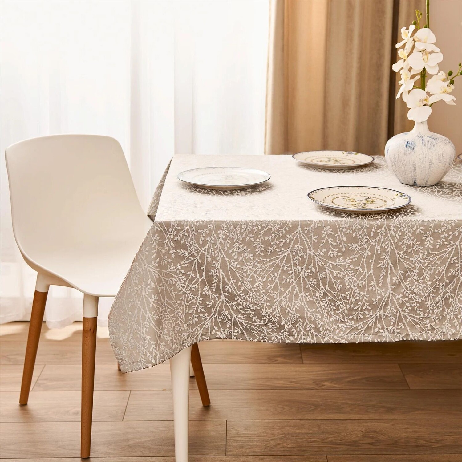 

Evidea Soft Floral Скатерть - Бежевый - 140x140 см