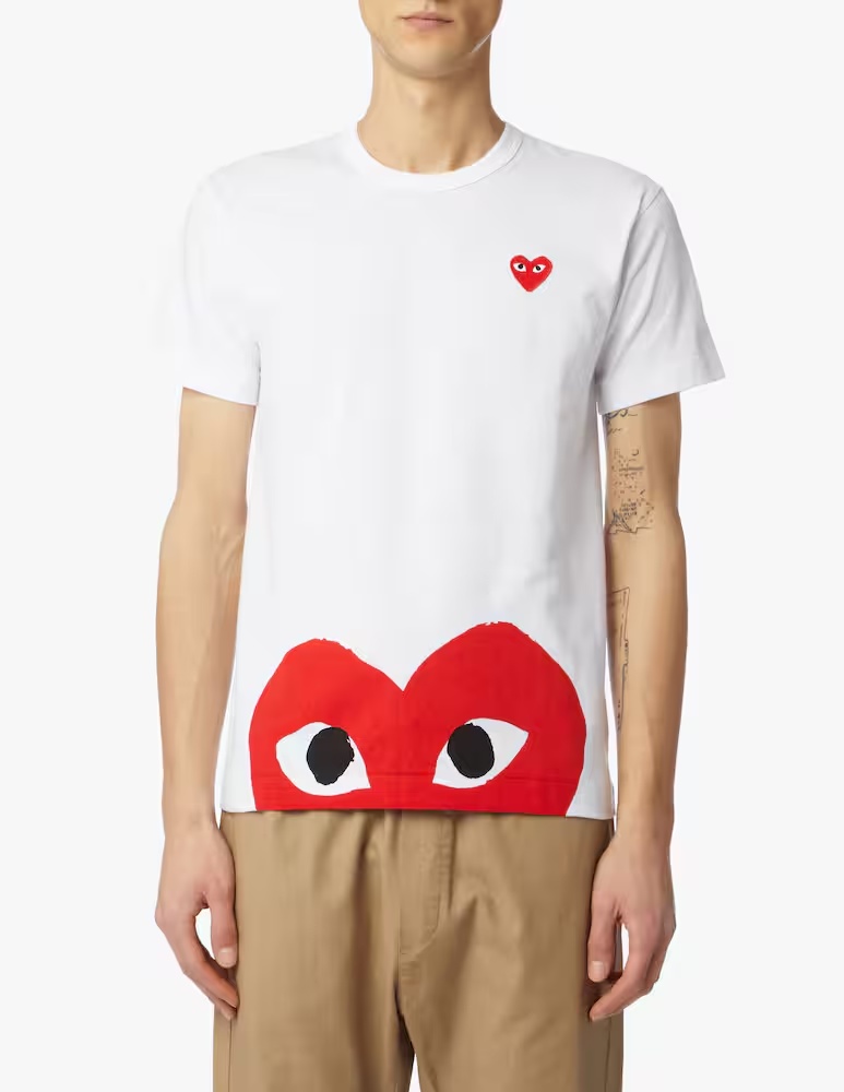 

Игровая футболка с принтом в виде сердечек внизу Comme des Garçons Play, белый