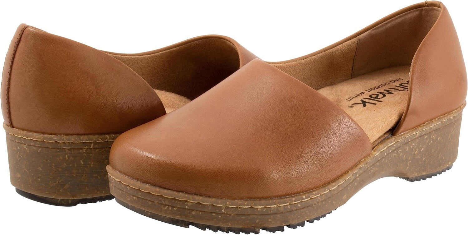 Лоферы Addie SoftWalk, цвет Cognac