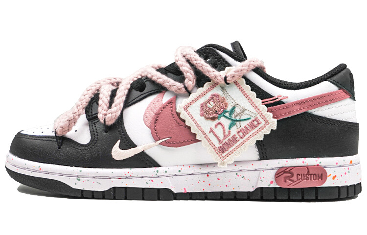 

Кроссовки Nike Dunk Skateboard Shoes Women's Low-Top Pink