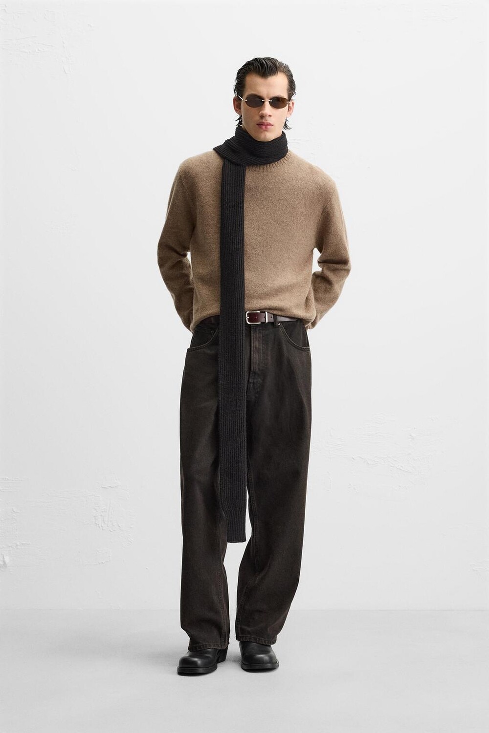 

Свитер из 100% шерсти ZARA, коричневый мергель