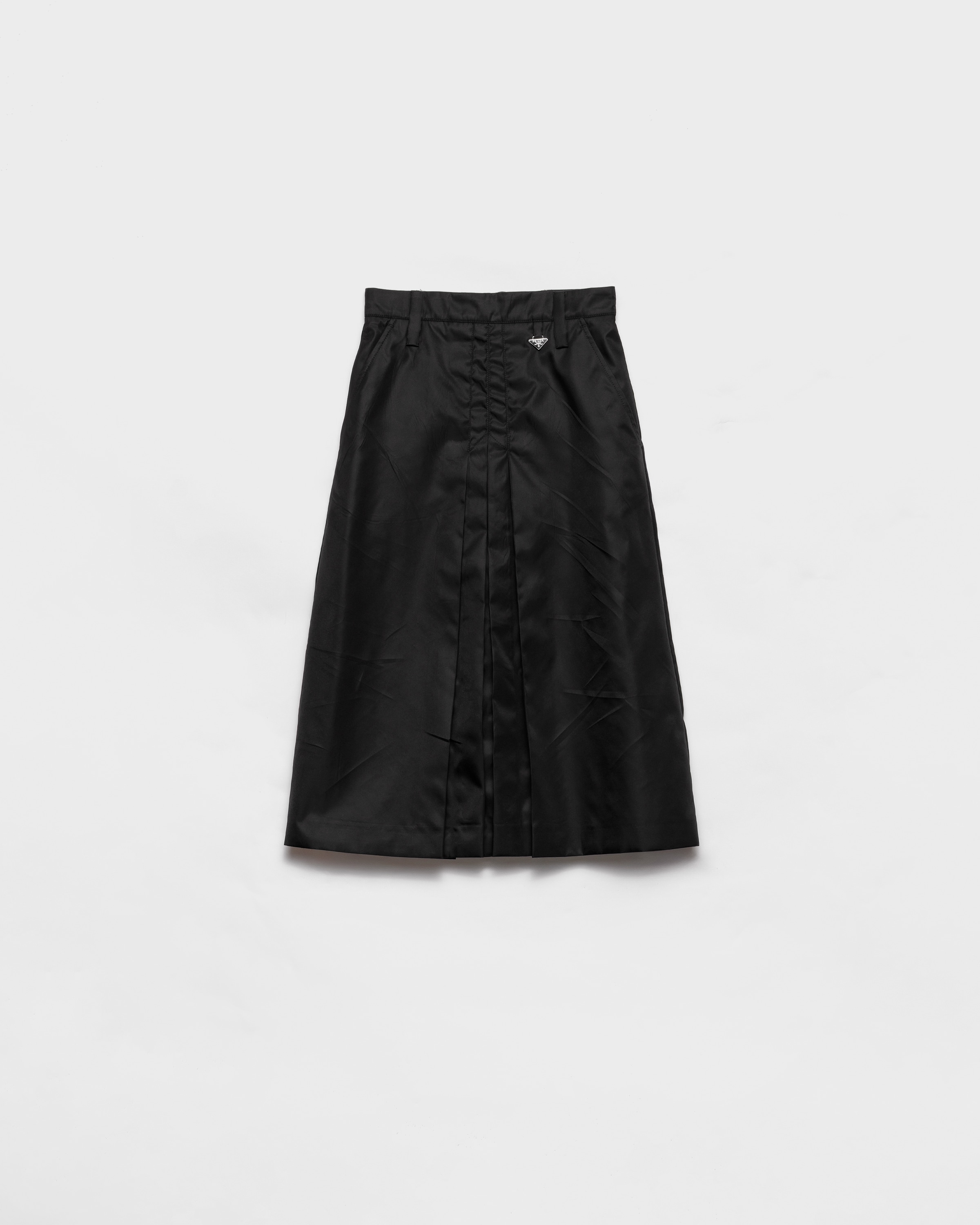 

Расклешенная юбка из переработанного нейлона Prada, черный