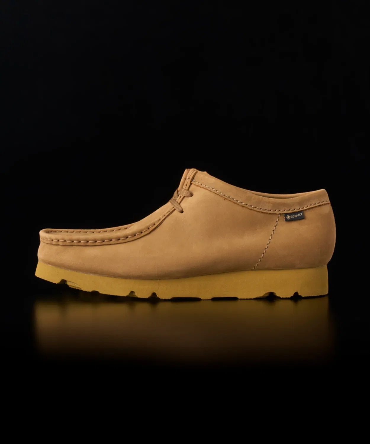 Ботинки Clarks Wallabee Gore-Tex с кожаным верхом, бежевый