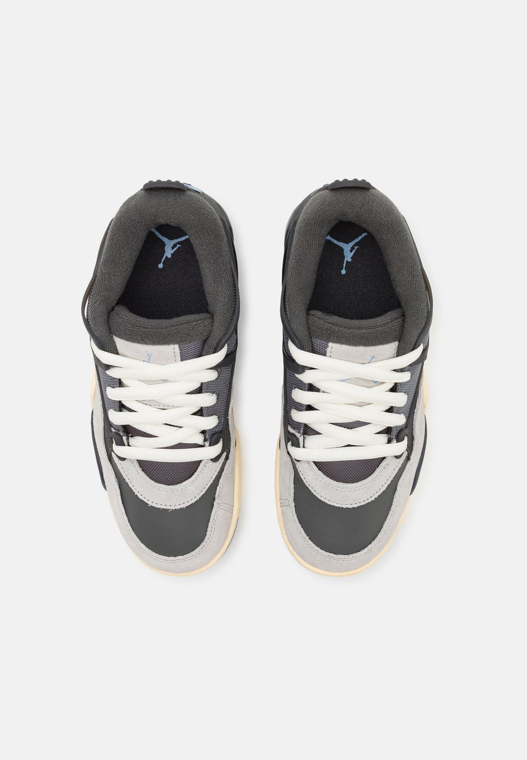 

Кроссовки AIR JORDAN 4 UNISEX Jordan, серый