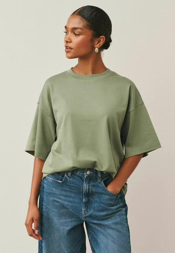 

Базовая футболка с круглым вырезом Next, Khaki Green, Зеленый, Базовая футболка с круглым вырезом Next, Khaki Green