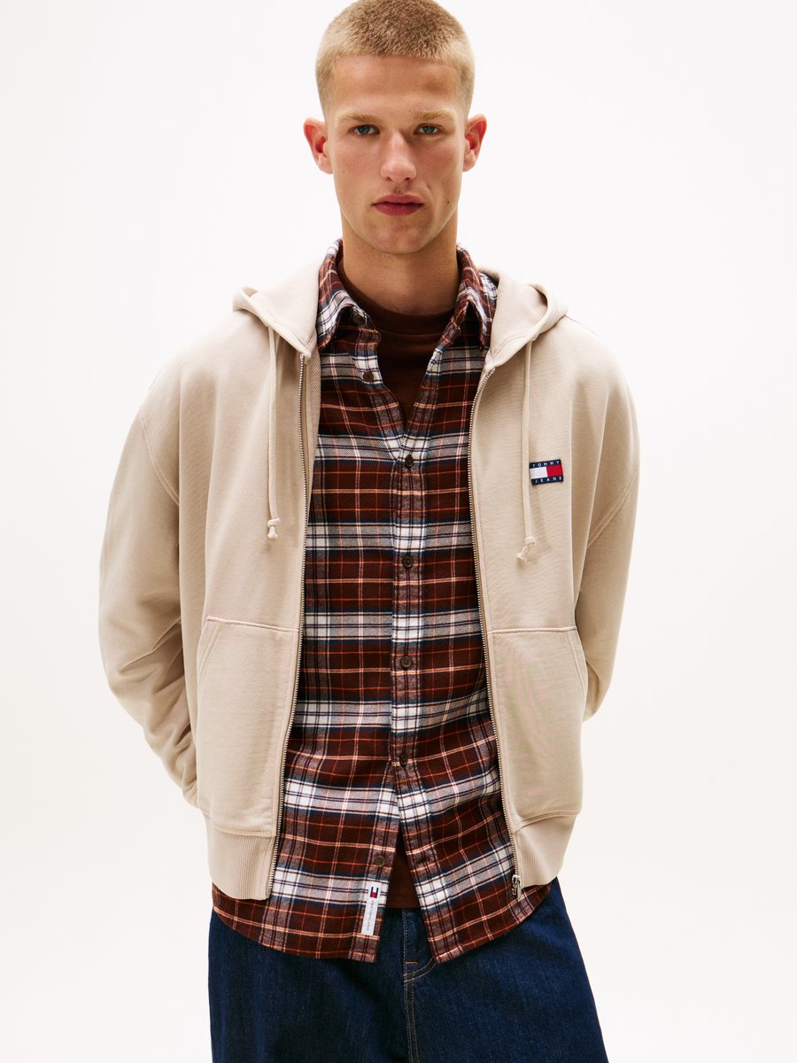 

Худи Tommy Jeans HOODIE , Coastal Taupe/Taupe