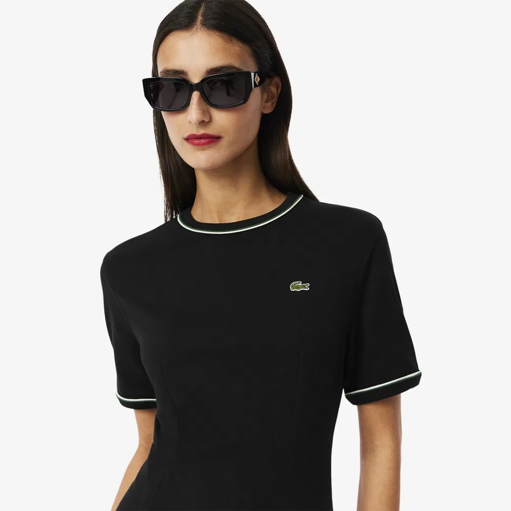 Женское хлопковое платье-футболка Essential Fit & Flare чёрного цвета от Lacoste — фото 2