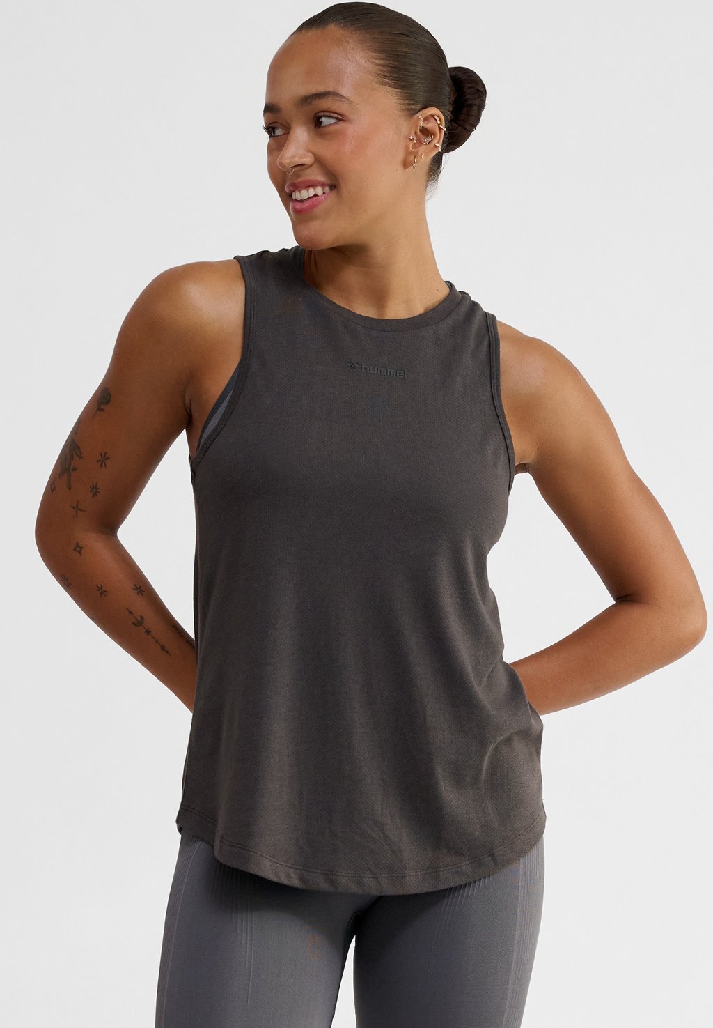 

Топ HMLMT VANJA Hummel, коричневый