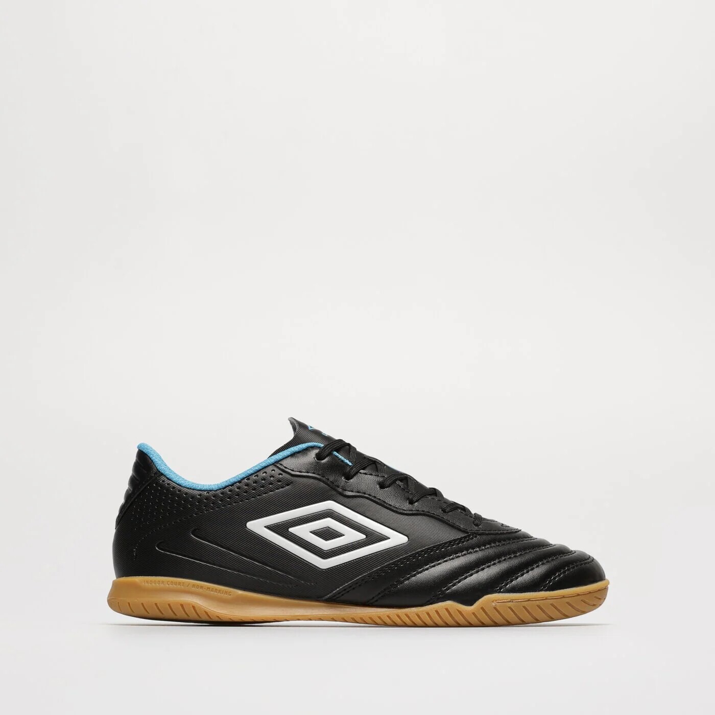 

Кроссовки Umbro Tocco 3 Club, черный