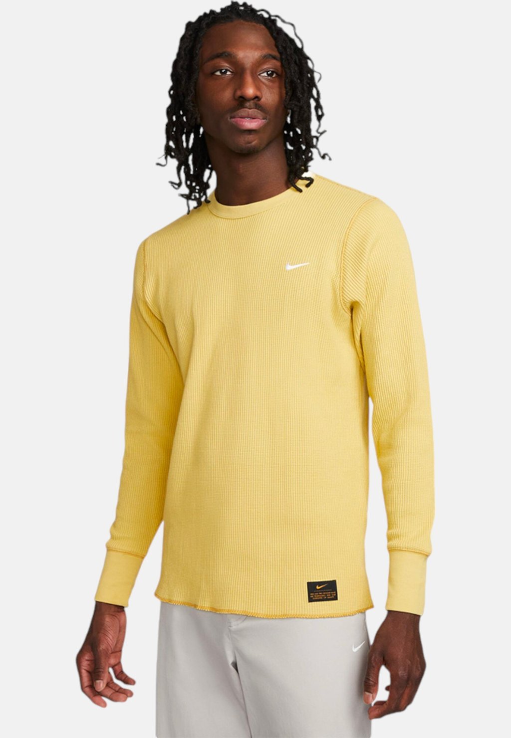 

Лонгслив Nike Sportswear, золотой