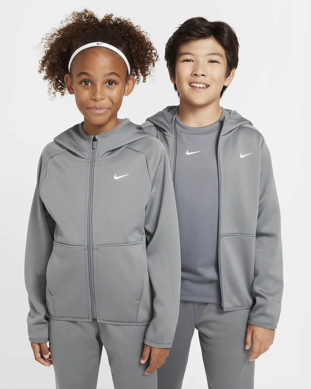 Детская утепленная тренировочная кофта Nike Therma-FIT Winterized, Smoke Grey/Smoke Grey/White