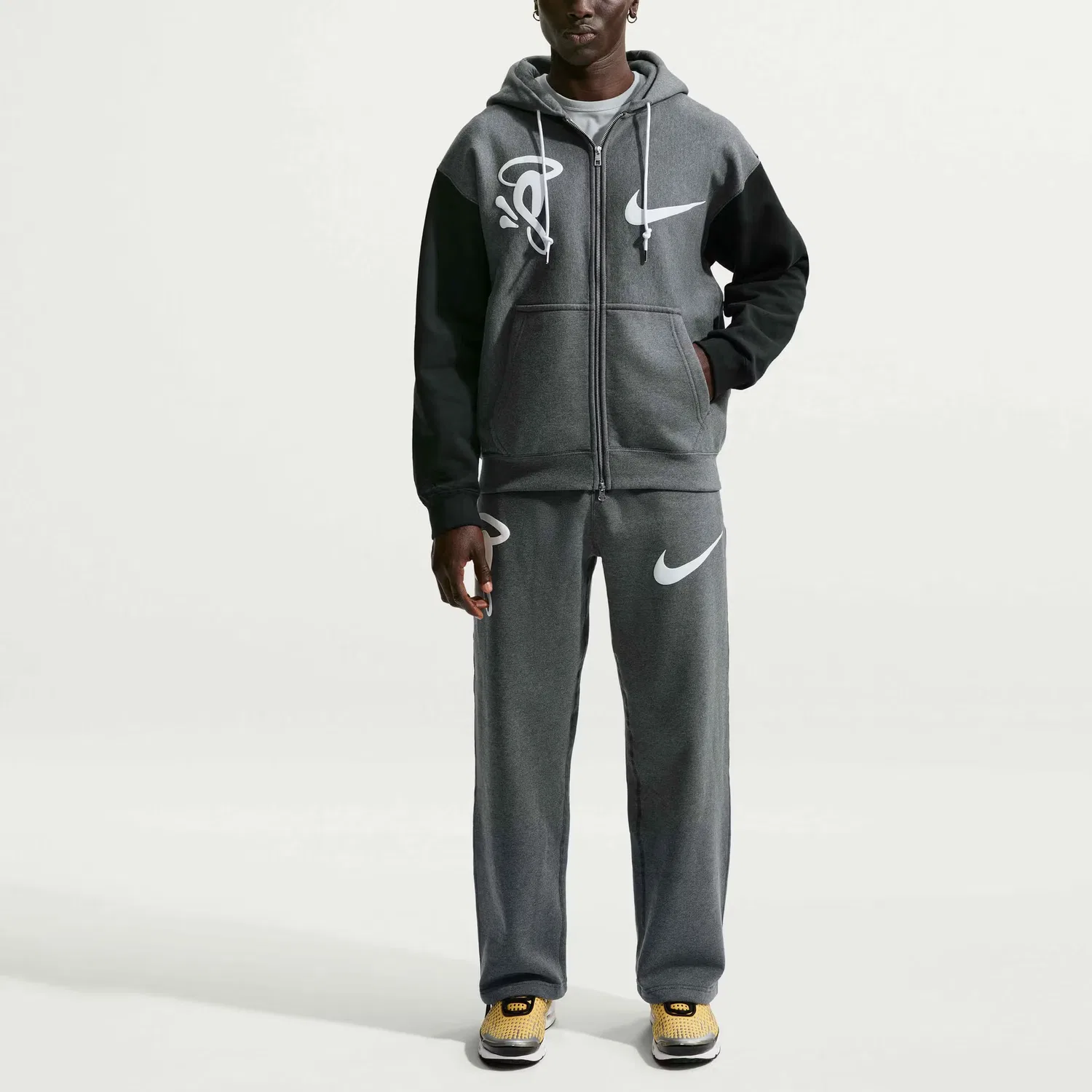 Брюки мужские x Central Cee Solo Swoosh Street Style Velvet Straight Fit Comfortable Soft Elastic Casual Nike, Gray — фото 4