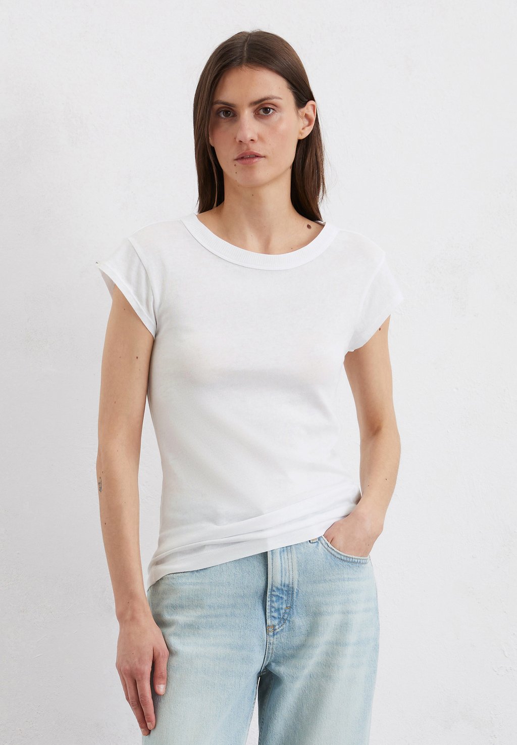 

Базовая футболка SHORT SLEEVE ROUND NECK Marc O'Polo, белый