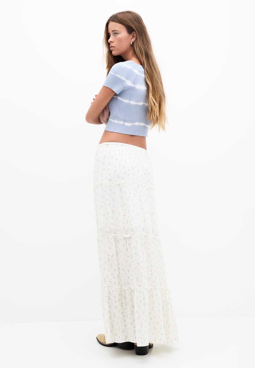 

Юбка-колокольчик PANELLED, MIDI PULL&BEAR, белый