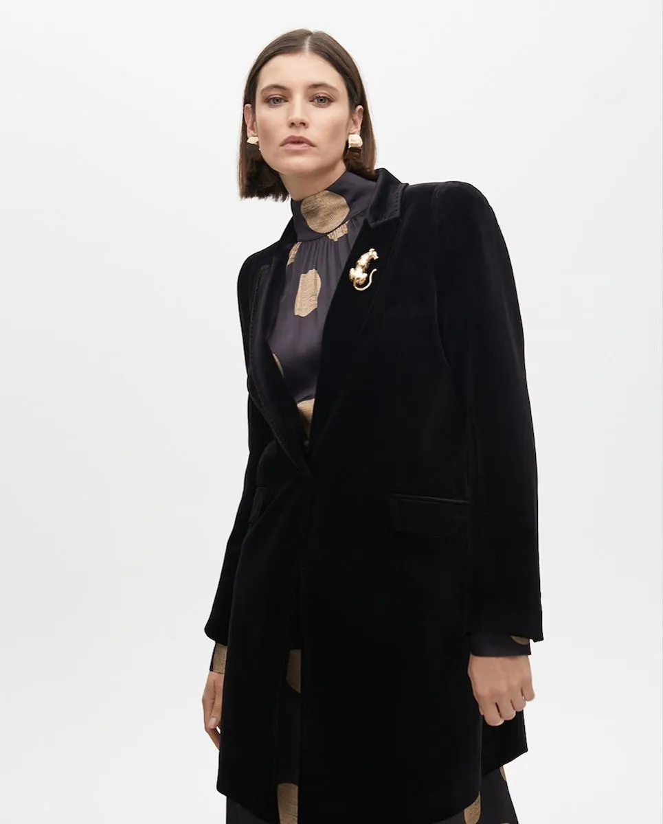 

Женский приталенный камзол из мягкого бархата Lola Casademunt, черный