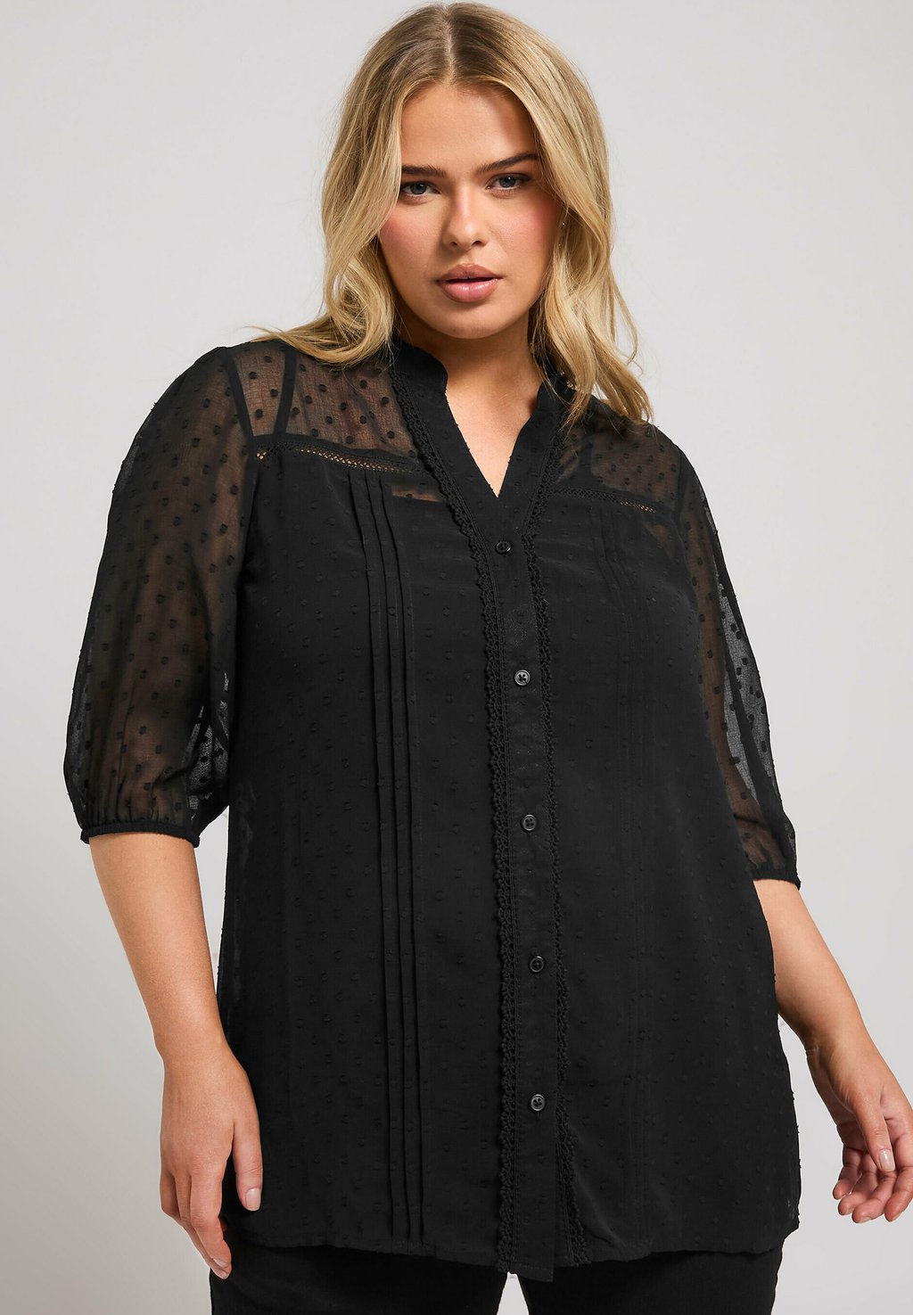 

Блузка на пуговицах Yours Clothing, черный