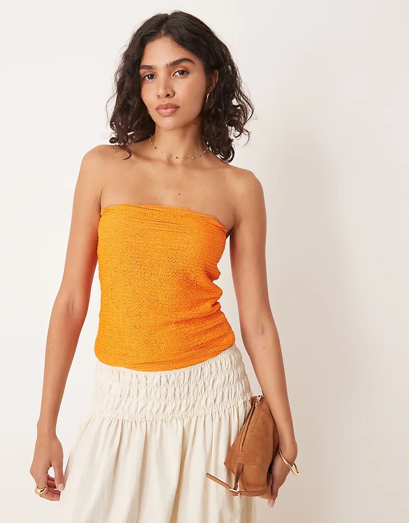 

Вязаный крючком полупрозрачный удлиненный топ-бандо ASOS DESIGN оранжевого цвета