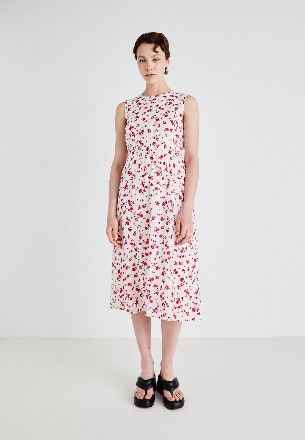 

Повседневное платье DRESS MSCH Copenhagen, красный