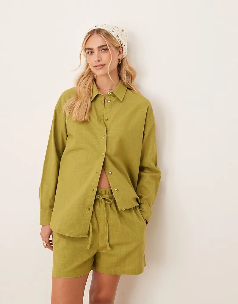 

Рубашка свободного кроя ASOS DESIGN из искусственного льна оливкового цвета — часть комплекта