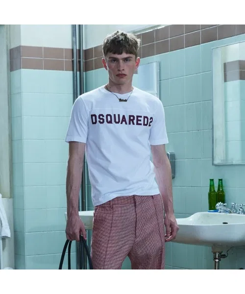 Мужская и женская футболка DSQUARED2 Vintage Fade Cool Football Fit T-Shirt — фото 3