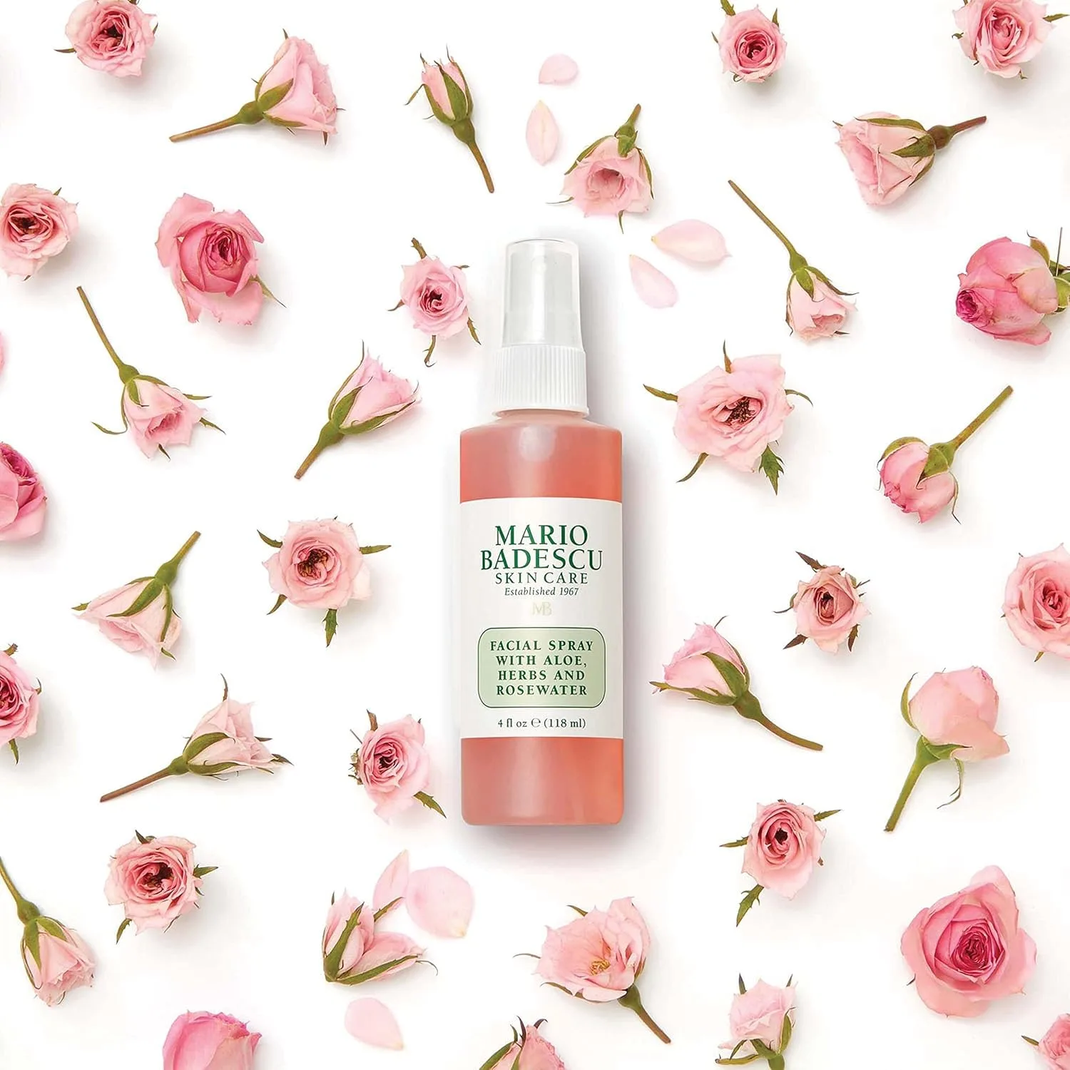 Спрей для лица Mario Badescu с алоэ вера, травами и розовой водой подходит для всех типов кожи, увлажняет, омолаживает и очищает кожу. 283.50 г — фото 2