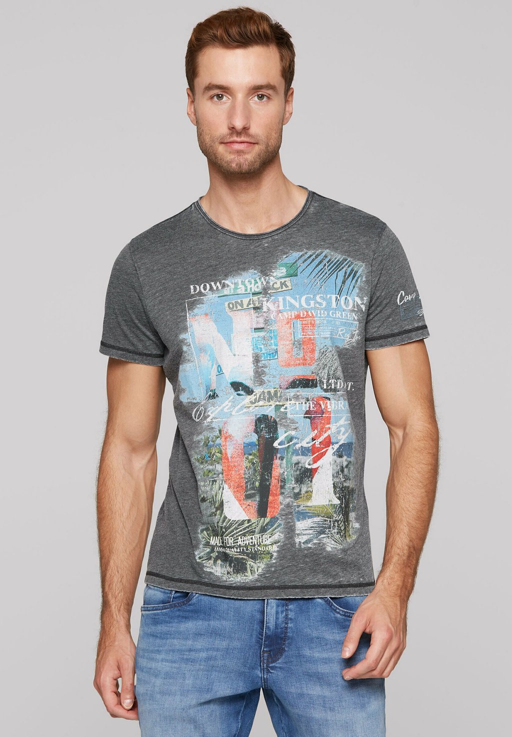 

Футболка с принтом Camp David, черный