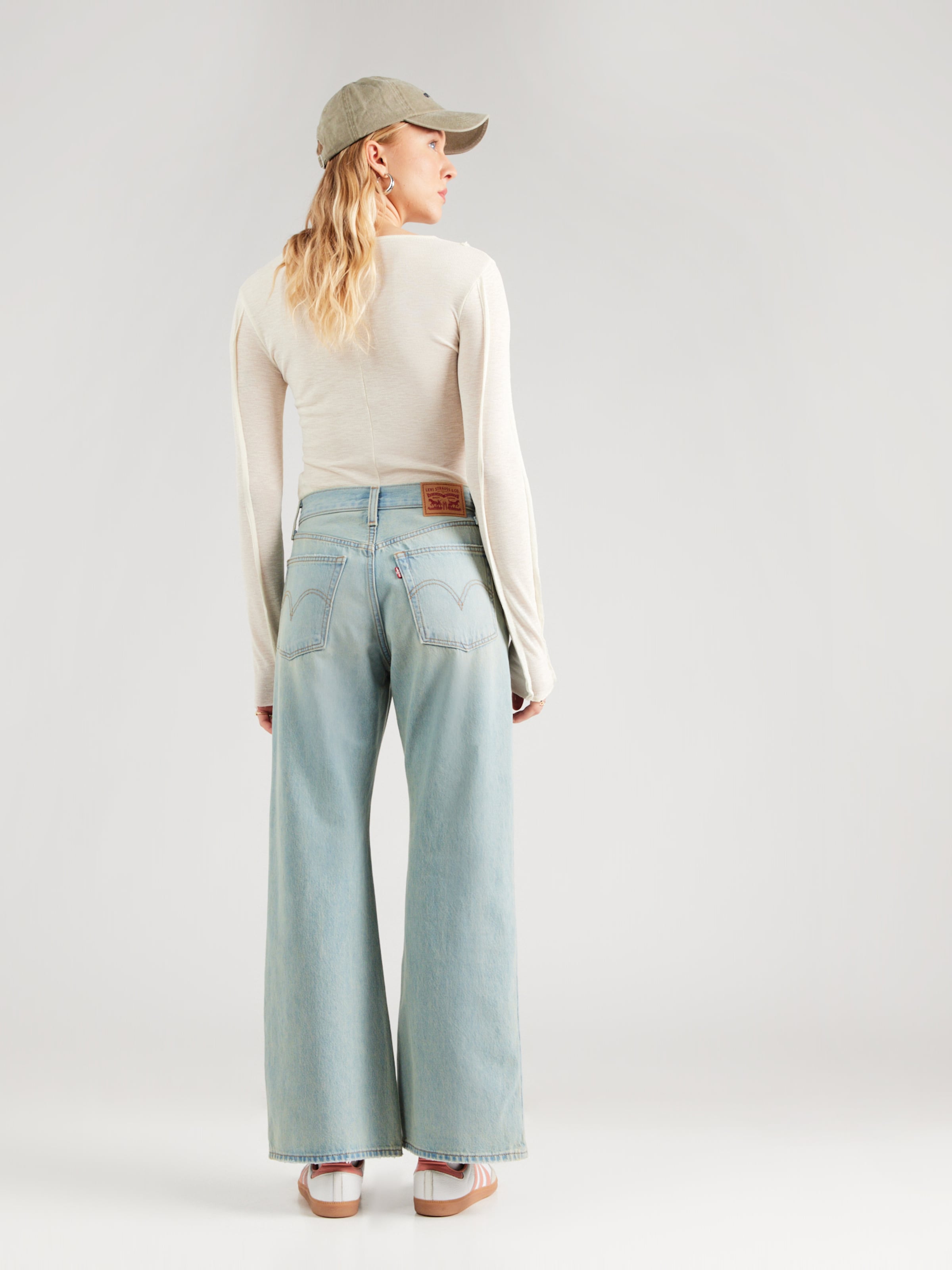 LEVI'S  Джинсы клеш 'Middy Loose Boot Jeans' в светло-голубом цвете — фото 4