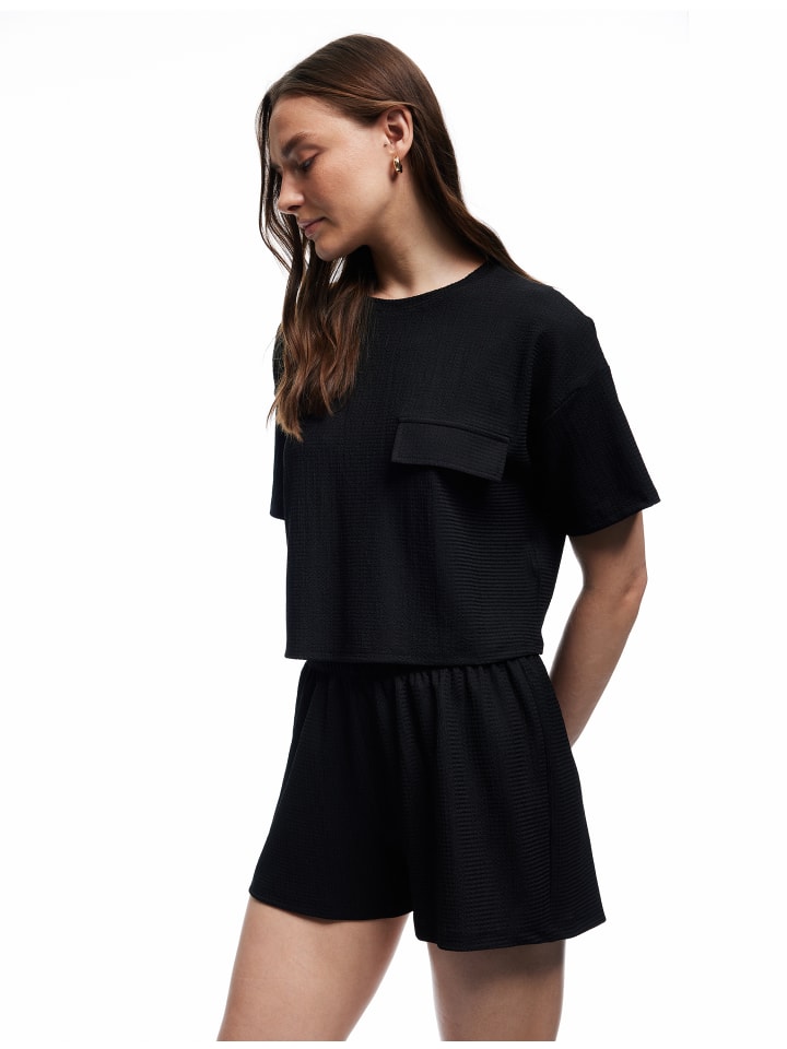 

Черные шорты KOTON