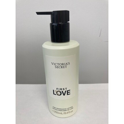 

Женский ароматный лосьон First Love 8,4 эт. Оз. - Новый, Victoria'S Secret