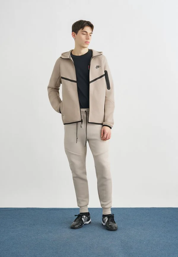 Флисовая куртка Nike Sportswear, Cream/Black — фото 2