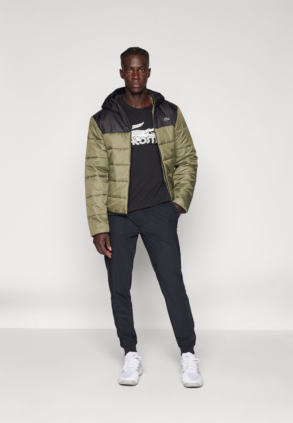 

Спортивная футболка TEE TURTLE NECK Lacoste Sport, черный