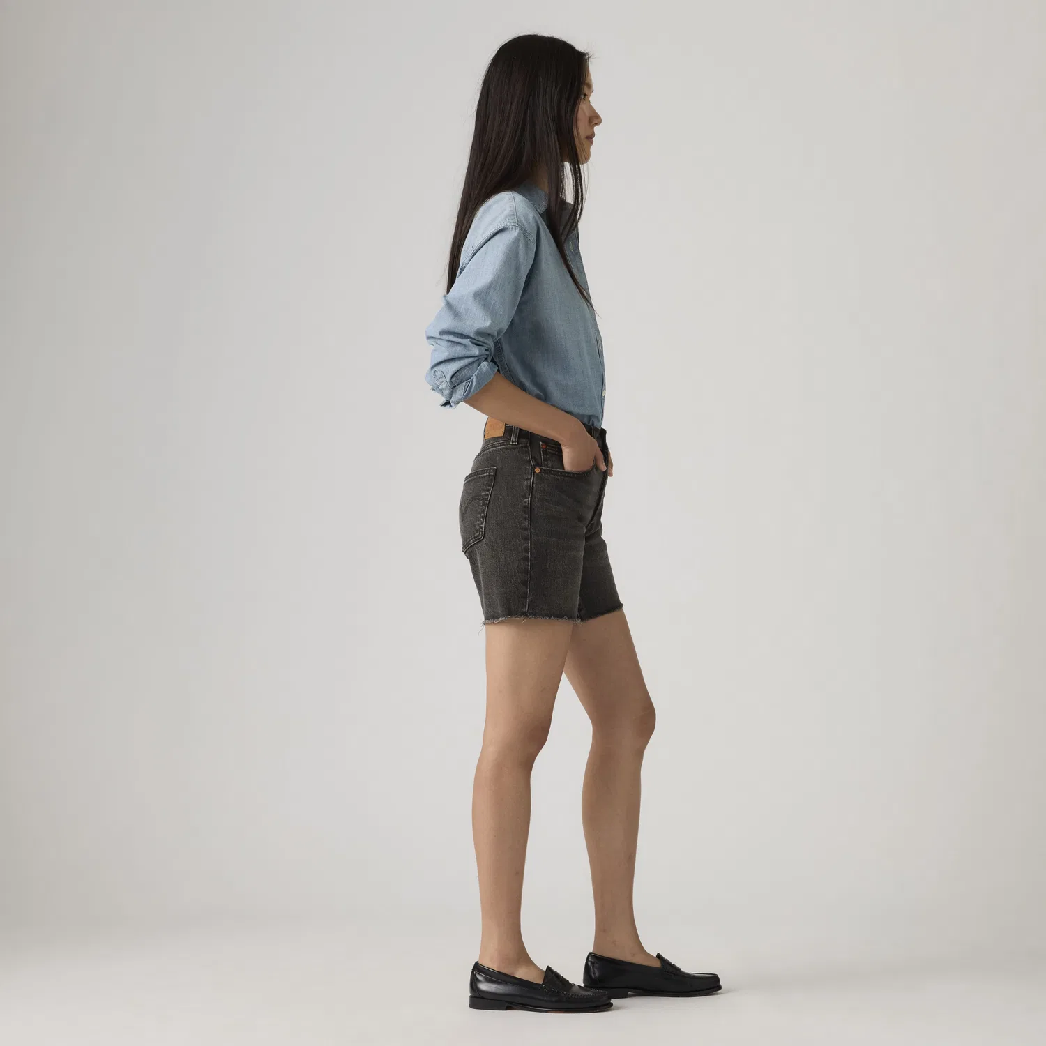 Женские шорты 501 до середины бедра Levi's, Black — фото 4