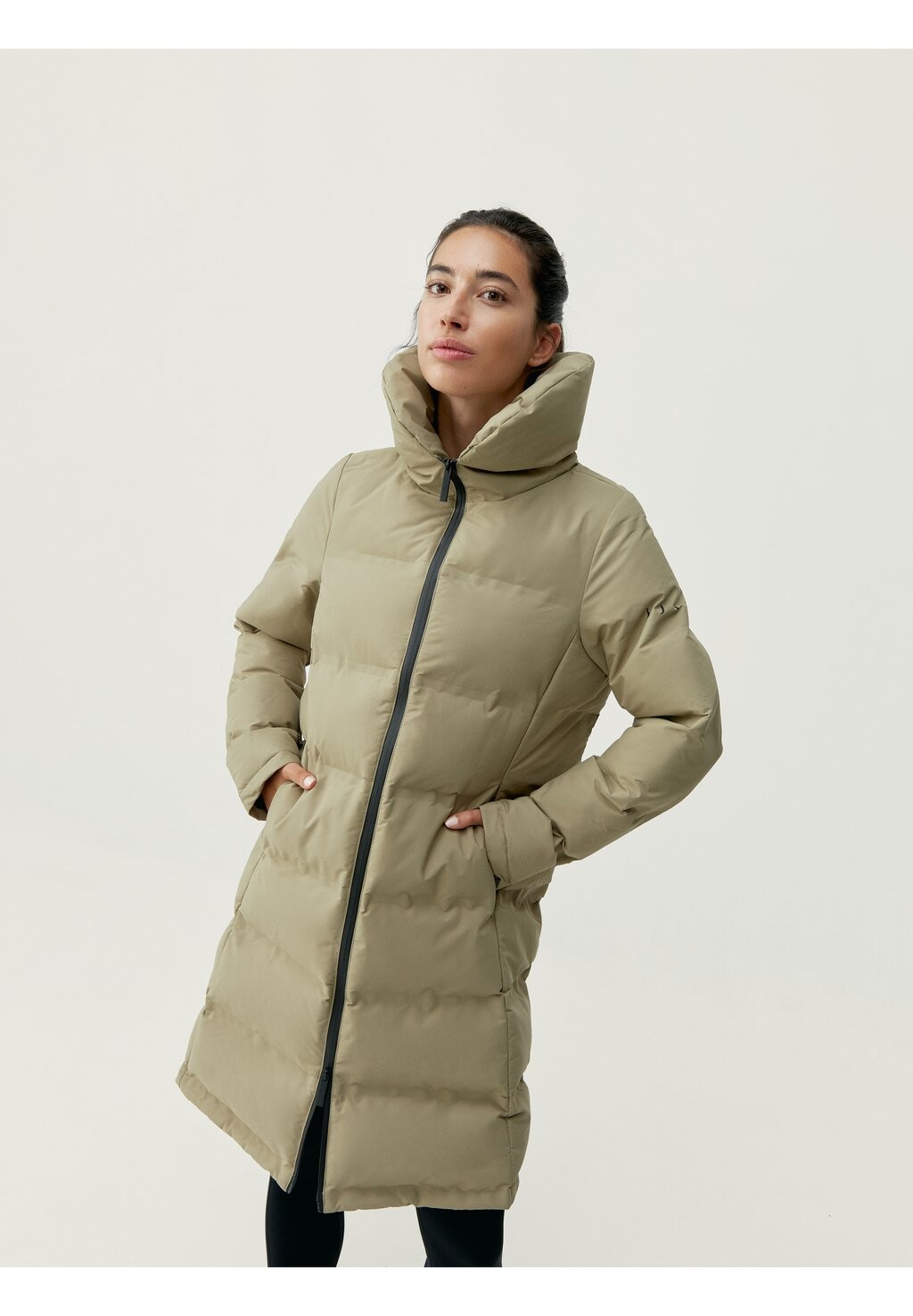 

Зимнее пальто Born Living Yoga, цвет beige