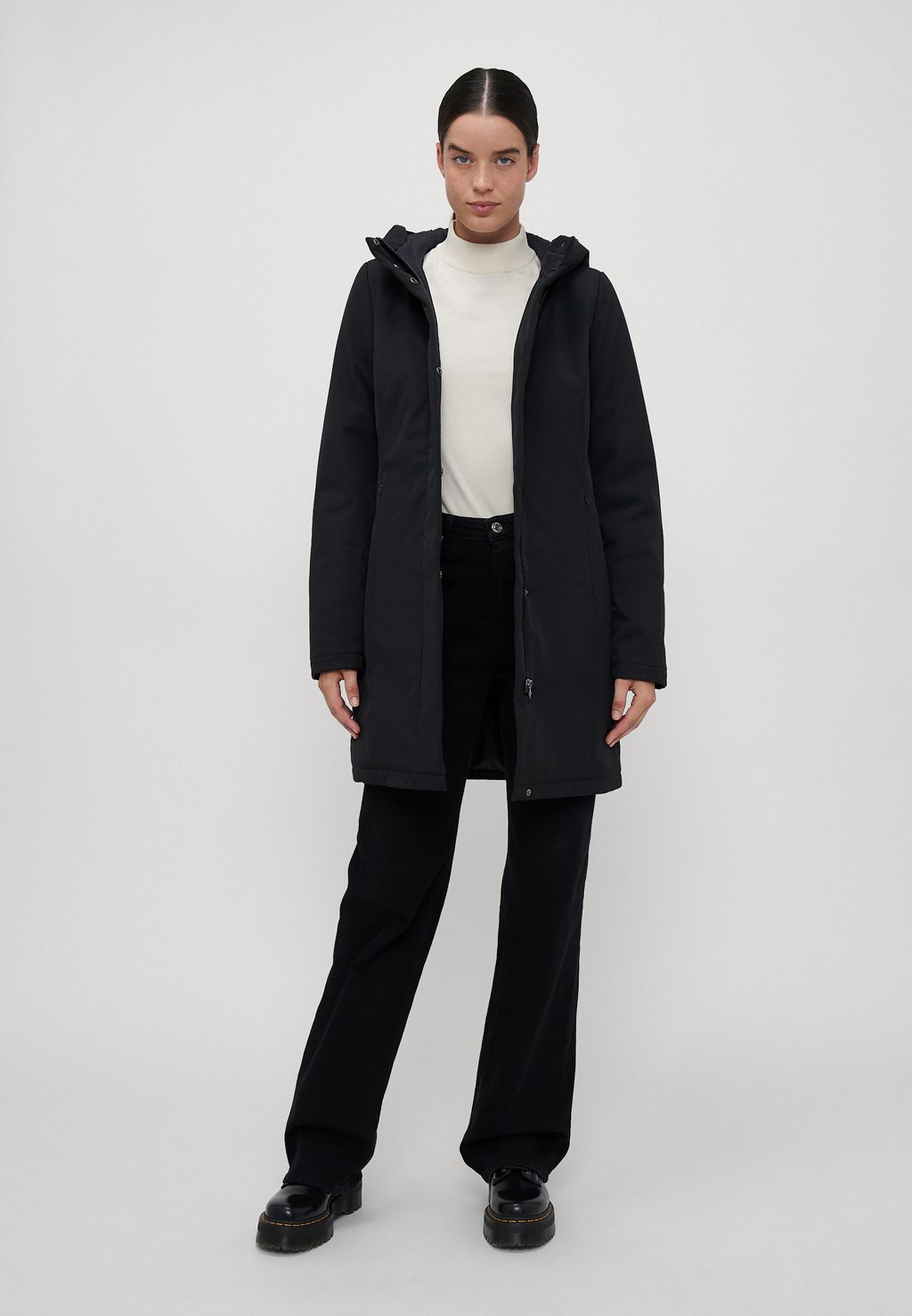 

Зимнее пальто VMSOFTSHELLROME COAT Vero Moda Tall, черный