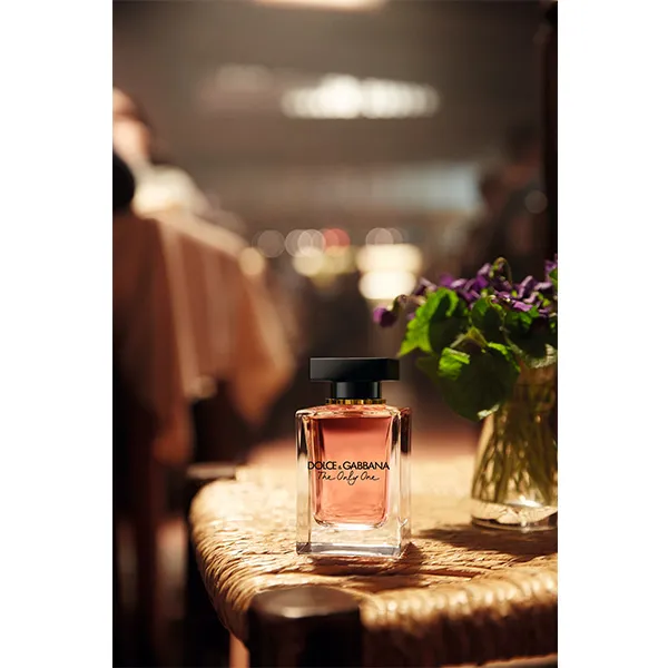 Парфюмированная вода для женщин The Only One Dolce & Gabbana, 50 ml — фото 4