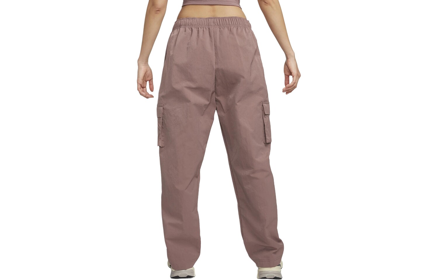 Спортивные брюки-карго серии Essentials женские Smoky Hairs Nike — фото 2