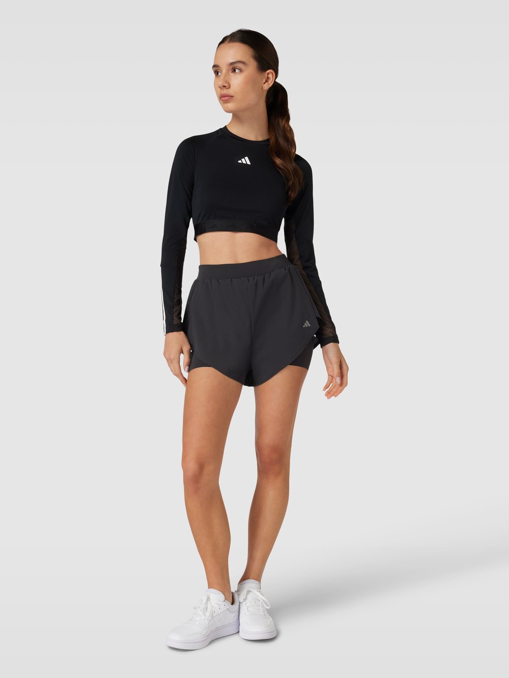 

Шорты с эластичным поясом Adidas Training, черный
