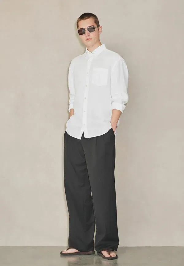 Брюки Next Regular fit edit relaxed fit smart, черный — фото 2