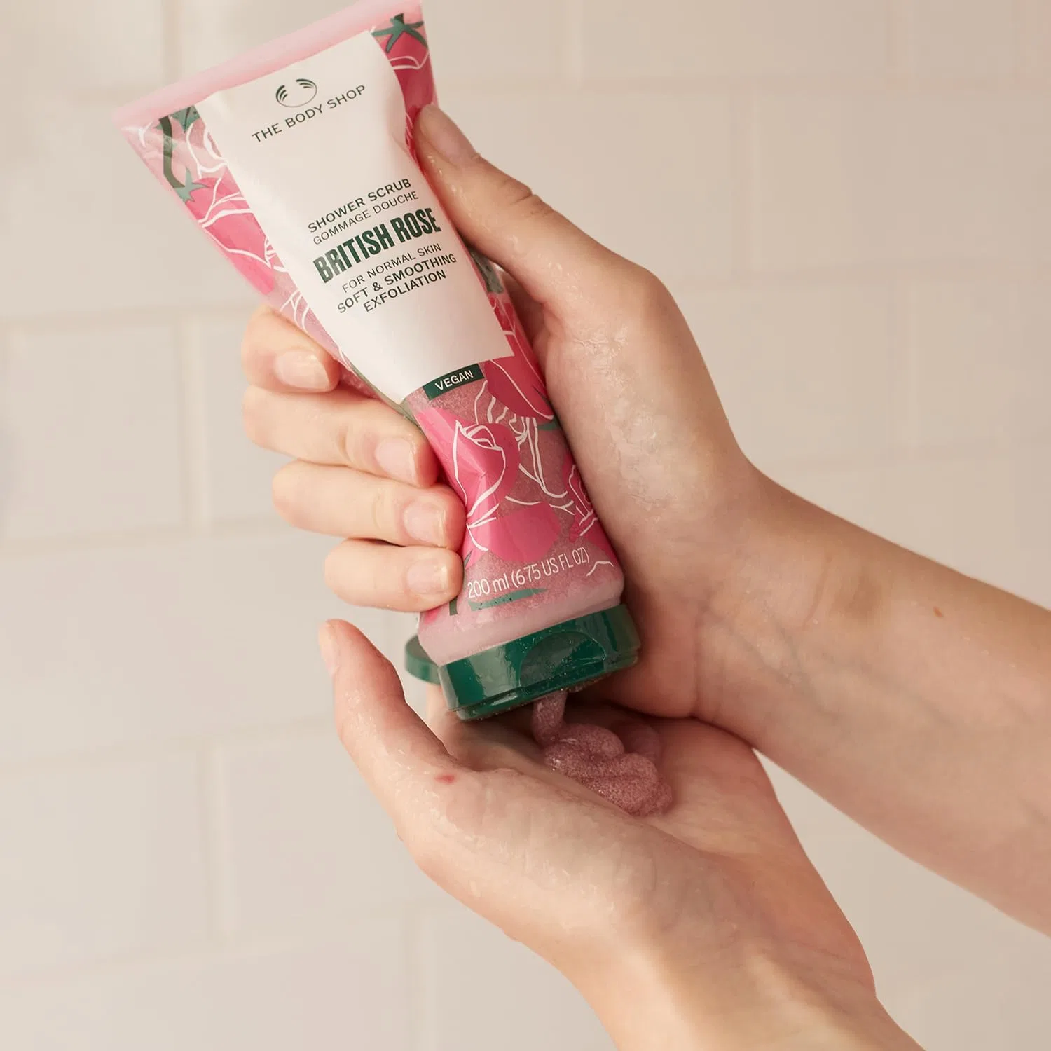 Скраб для тела The Body Shop British Rose 200 мл — фото 2